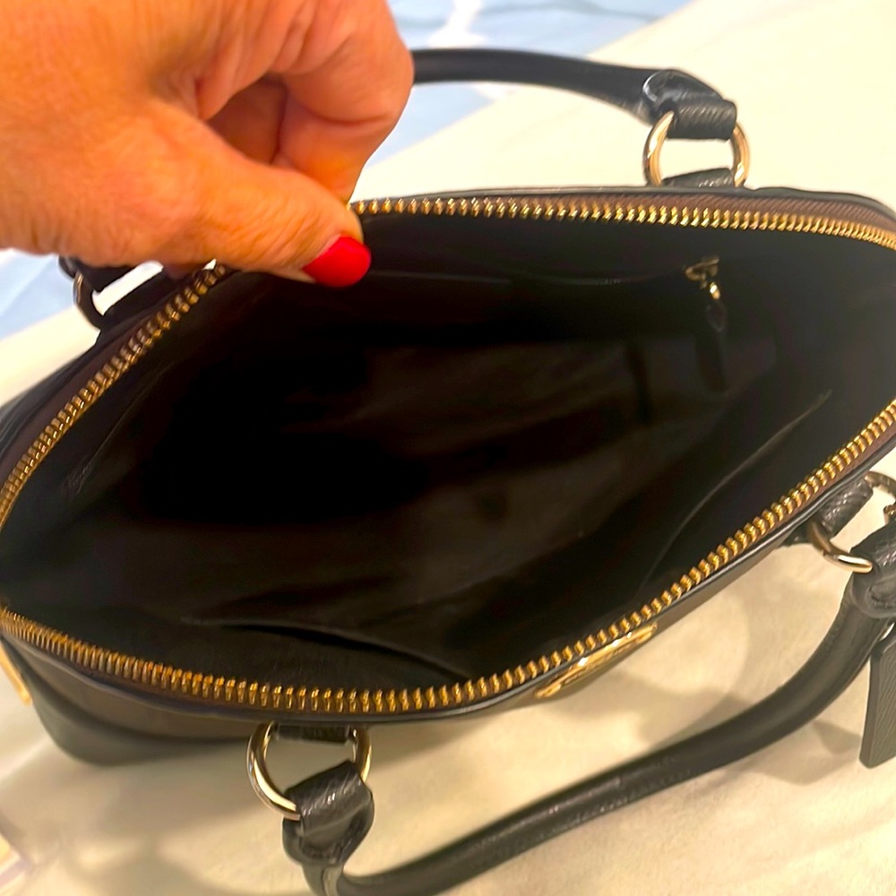Authentic Coach mini sierra satchel . Gently Used couple times only .